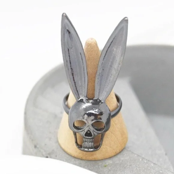 Skull Rabbit Ring - Picture 2 of 4